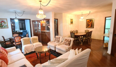 Apartamento à venda com 3 quartos, sendo 1 suíte, em Indianópolis, São Paulo, SP