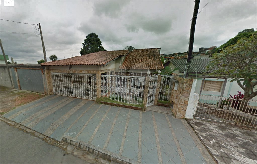 Casa à venda com 4 quartos, sendo 1 suíte, em Sesc, Suzano, SP