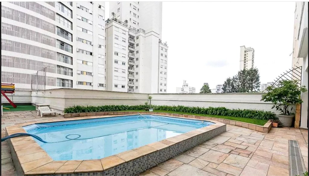 Apartamento à venda com 4 quartos, sendo 1 suíte, em Perdizes, São Paulo, SP