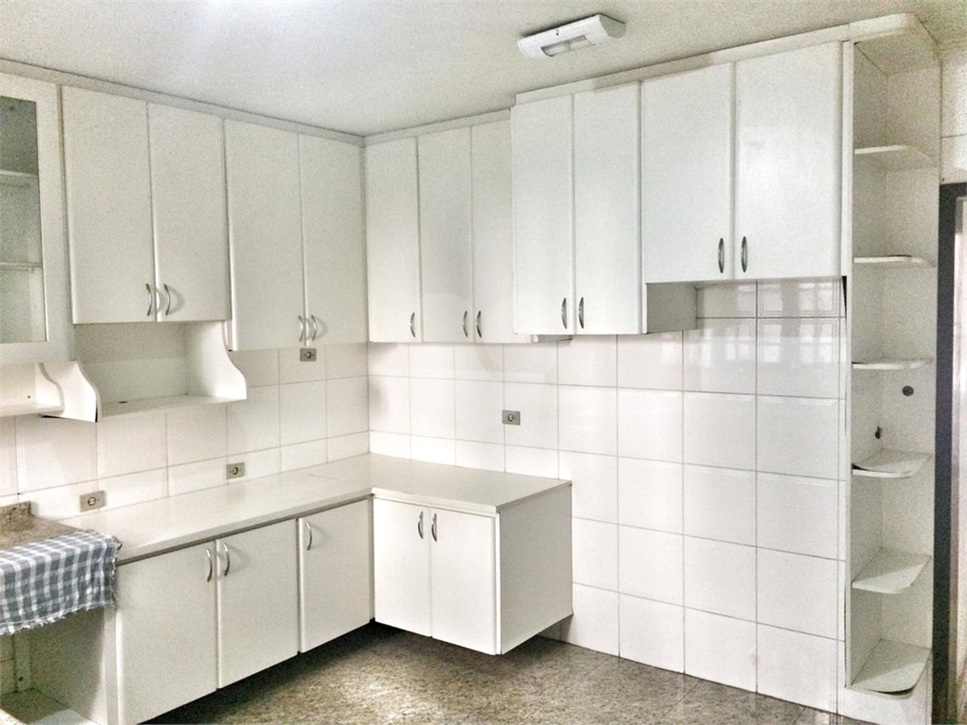 Casa à venda com 4 quartos, sendo 1 suíte, em Jardim Brasília (zona Leste), São Paulo, SP