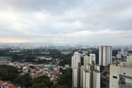 Apartamento à venda com 2 quartos em Jardim Esmeralda, São Paulo, SP