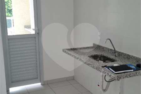 Apartamento à venda com 3 quartos, sendo 1 suíte, em Vila Galvão, Guarulhos, SP