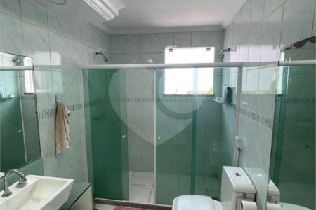 Casa à venda com 5 quartos, sendo 1 suíte, no condomínio Residencial Green Ville, Rio de Janeiro - RJ