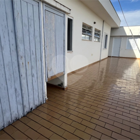 Casa Térrea com 3 dormitórios no Centro de Atibaia