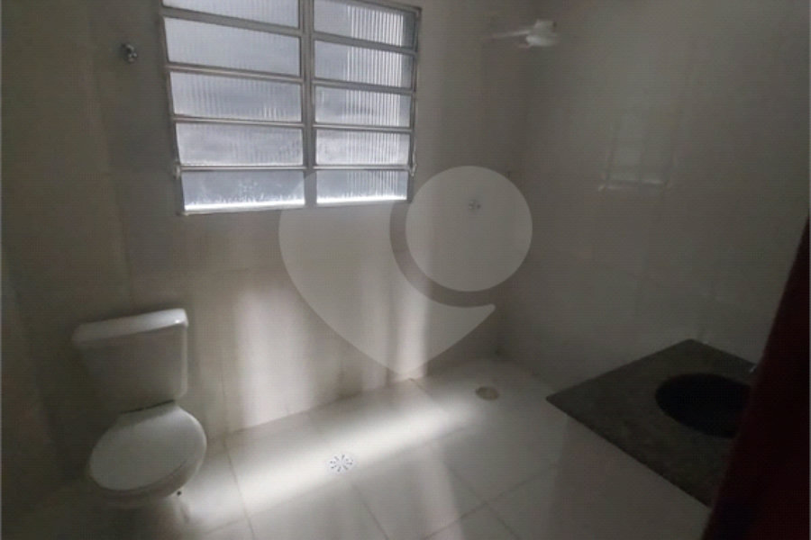 Casa Térrea à venda com 3 quartos, sendo 1 suíte,  em Horto, São Paulo, SP