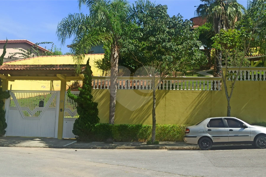 Terreno à venda no condomínio Altos da Baronesa, São Paulo - SP