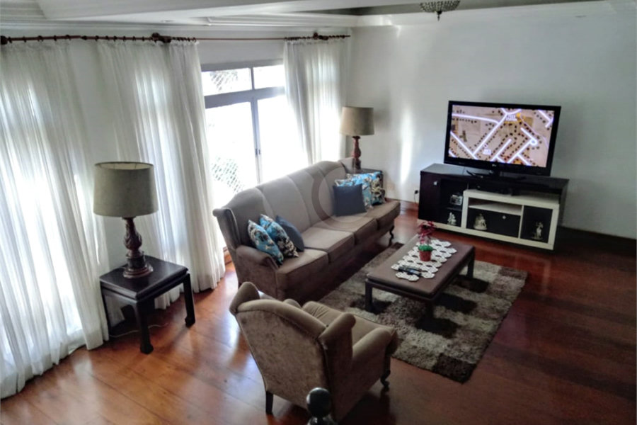 Sobrado à venda com 4 quartos, sendo 1 suíte, em Santana, São Paulo, SP