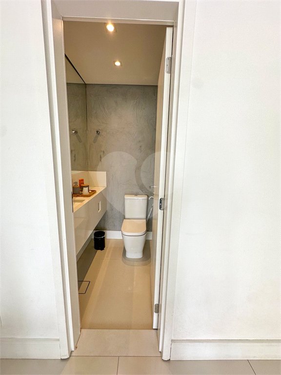 Apartamento à venda com 3 quartos, sendo 1 suíte, no Centro, São Bernardo do Campo, SP