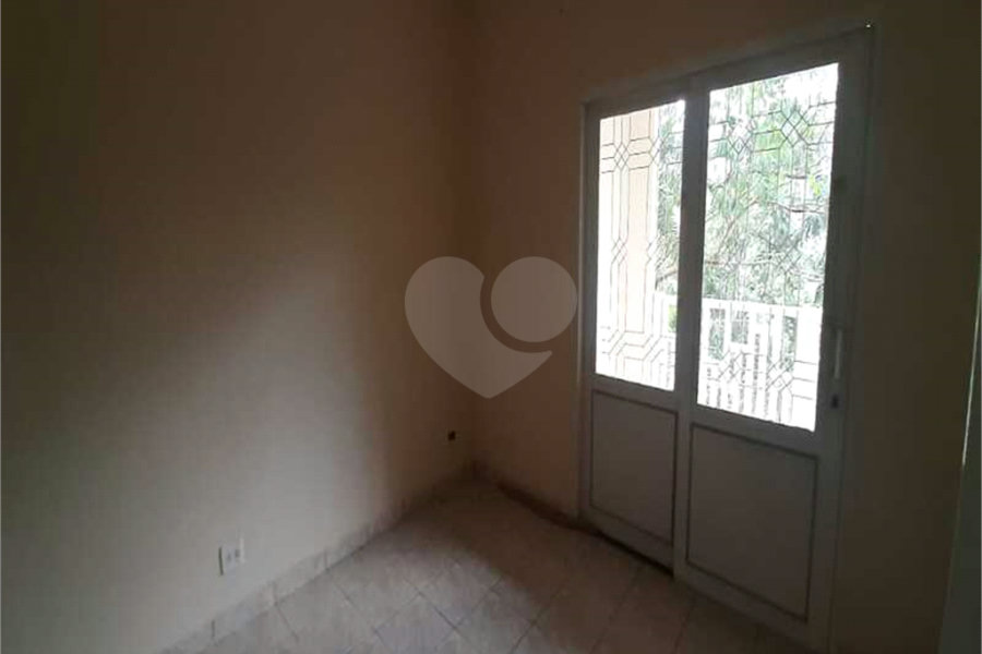Sobrado à venda com 4 quartos, sendo 2 suítes, em Serra da Cantareira, Mairiporã, SP