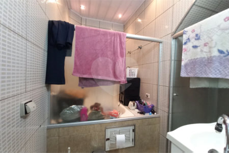 Sobrado à venda com 6 quartos, sendo 1 suíte, em Vila Medeiros, São Paulo, SP