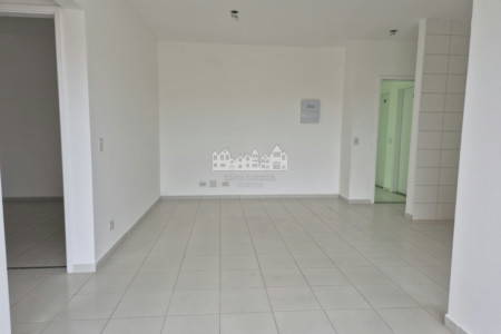 Apartamento para alugar com 2 quartos, sendo 1 suíte, em Jardim das Palmeiras, Atibaia, SP