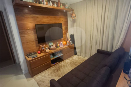 Apartamento à venda com 3 quartos, sendo 1 suíte,  em Jaguaré, São Paulo, SP