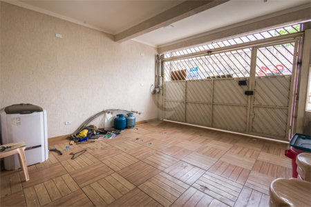 Casa à venda com 3 quartos, sendo 2 suítes, em Jardim Santa Cecília, Guarulhos, SP