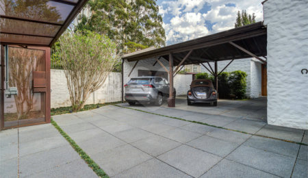 Casa de Vila à venda com 3 quartos, sendo 2 suítes,  em Alto da Boa Vista, São Paulo, SP