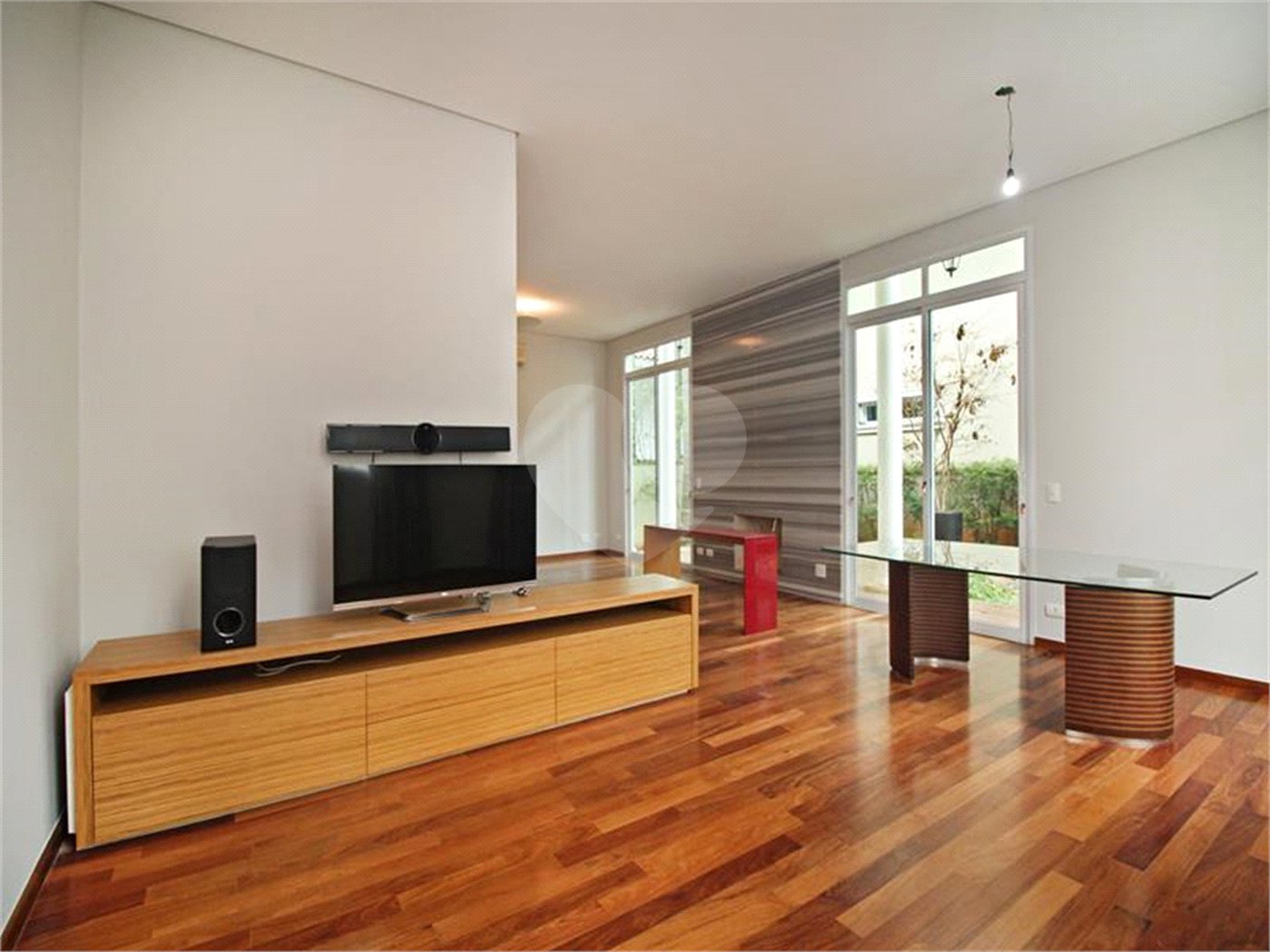 Casa à venda com 3 suítes no condomínio Brooklin Hills, São Paulo - SP