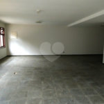 SOBRADO DE 426,0 M² COM 04 SUITES, SALÃO DE FESTAS, 06 VAGAS,06 BANHEIROS E PISCINA PARA LOCAÇÃO OU VENDA NO BARRO BRANCO