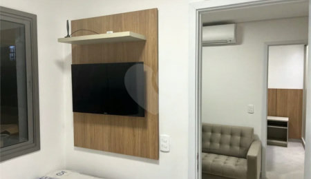 Apartamento para alugar com 2 quartos em Santo Amaro, São Paulo, SP