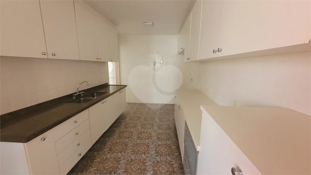 Apartamento sofisticado em localização privilegiada no Itaim Bibi – próximo ao Parque do Povo e Shopping JK Iguiatemi