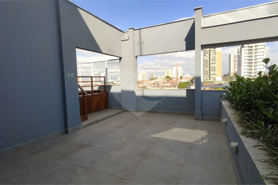 Vende-se apartamento no Edifício Residencial Flor do Ipê