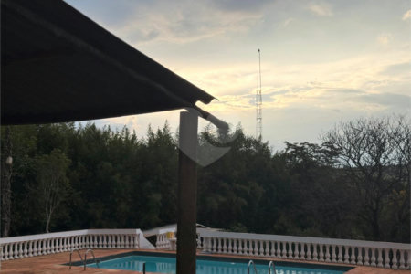 Chácara à venda com 3 quartos, sendo 1 suíte,  em Portal da Figueira, Itapetininga, SP