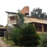 Casa à venda ou para alugar com 4 suítes no condomínio Residencial Vale das Laranjeiras, Indaiatuba - SP