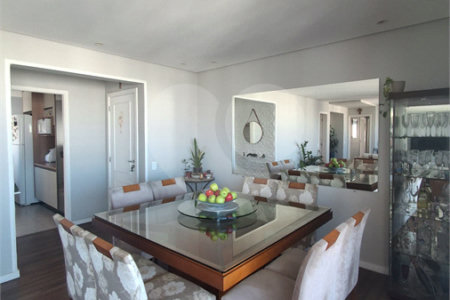 Apartamento à venda com 3 quartos, sendo 1 suíte, no Centro, São Bernardo do Campo, SP