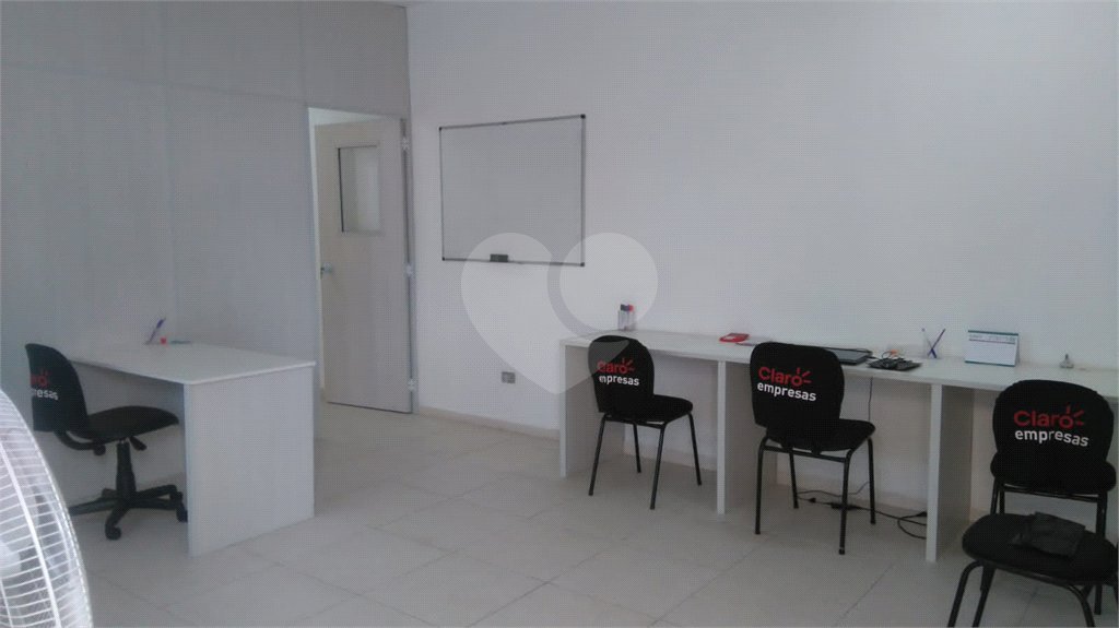 Prédio à venda com 3 quartos em Santana, São Paulo, SP