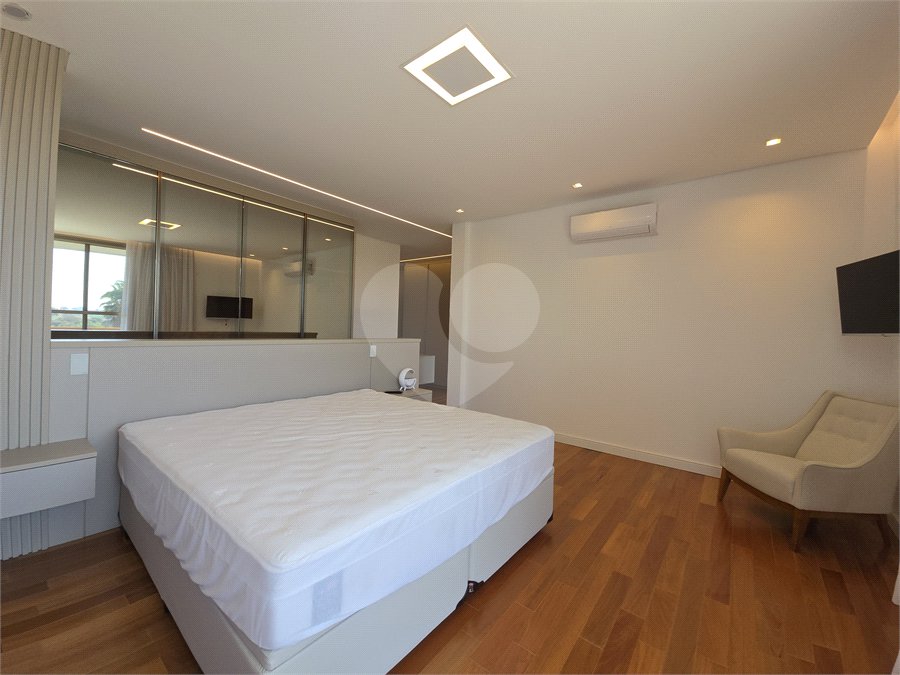 Casa à venda com 4 suítes no condomínio Fazenda Imperial, Sorocaba - SP