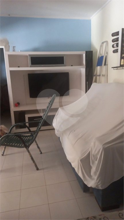 Casa à venda com 5 quartos, sendo 2 suítes, em Jardim Santa Clara, Guarulhos, SP