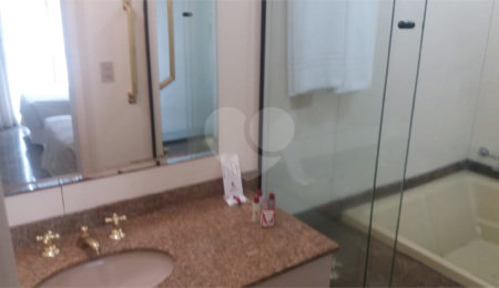 Flat à venda com 1 suíte em Santana, São Paulo, SP