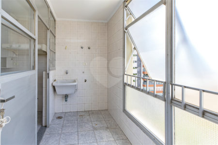 Apartamento à venda com 3 quartos, sendo 1 suíte,  em Brooklin, São Paulo, SP