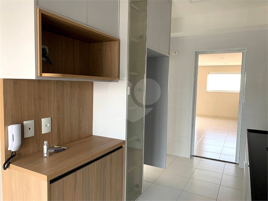 Apartamento à venda ou para alugar com 3 suítes em Santo Amaro, São Paulo, SP
