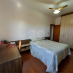 Casa à venda com 4 quartos, sendo 2 suítes, no condomínio Nascente do Jaraguá, Araraquara - SP