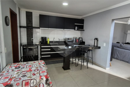 Casa à venda com 4 quartos, sendo 3 suítes, em Parque São Camilo, Itu, SP