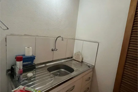 Sobrado à venda com 4 quartos, sendo 1 suíte, em Vila Cordeiro, São Paulo, SP