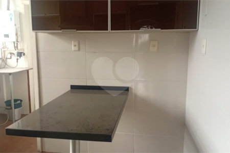 Apartamento à venda no Boqueirão, 3 quartos (2 suítes), garagem