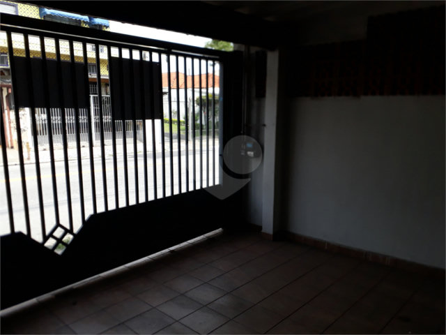 Sobrado à venda com 3 quartos, sendo 1 suíte,  em Tremembé, São Paulo, SP