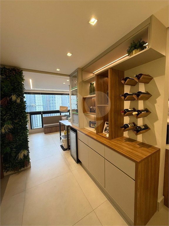 Apartamento à venda com 3 quartos, sendo 1 suíte, em Vila Andrade, São Paulo, SP