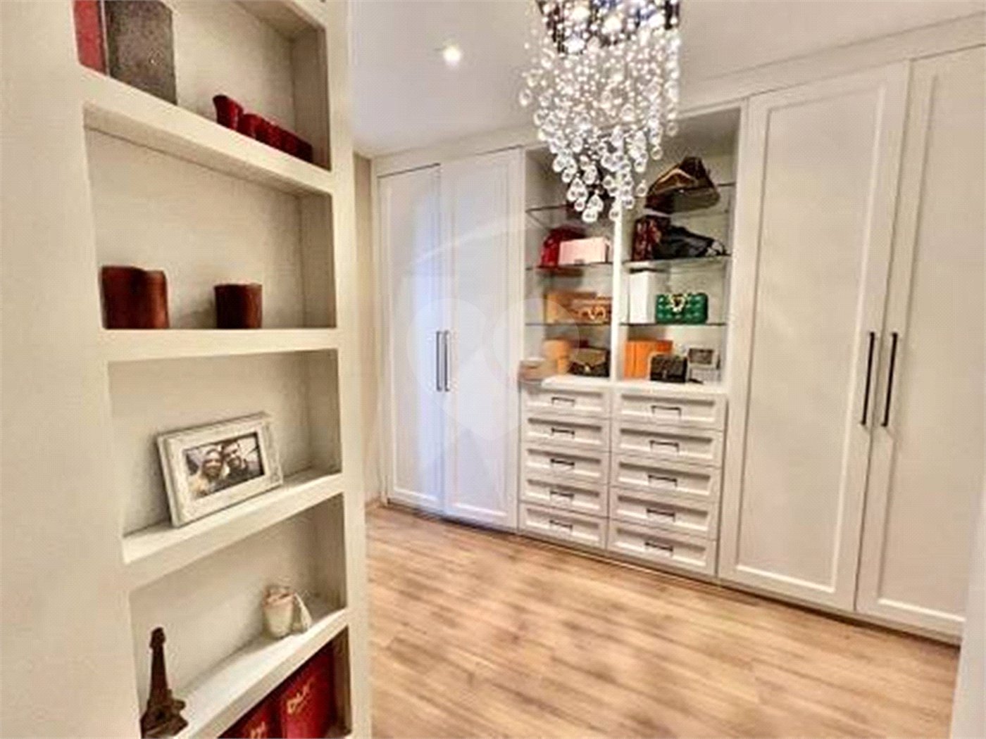 Apartamento à venda com 4 suítes em Santa Terezinha, São Paulo, SP