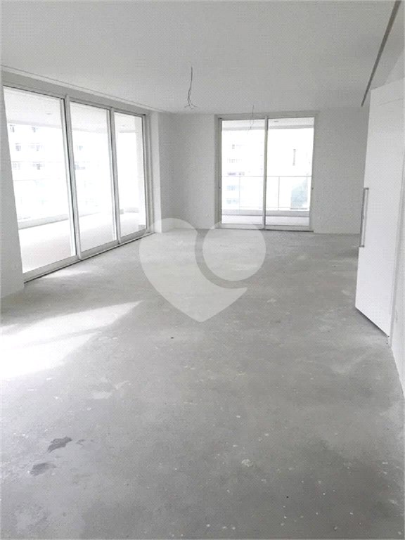 Apartamento à venda com 4 suítes em Higienópolis, São Paulo, SP