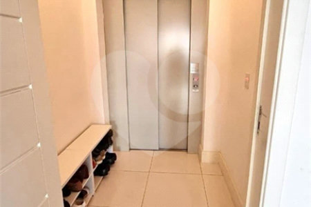 Apartamento à venda com 3 suítes em Vila Romana, São Paulo, SP