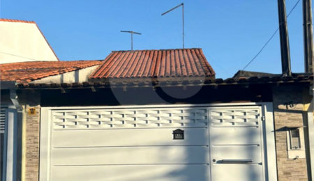 Casa à venda com 2 quartos, sendo 1 suíte,  em Cidade Jardim, Mogi das Cruzes, SP