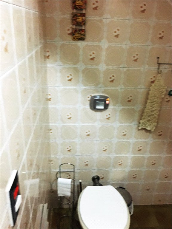 Sobrado à venda com 4 quartos, sendo 1 suíte,  em Vila Gomes, São Paulo, SP