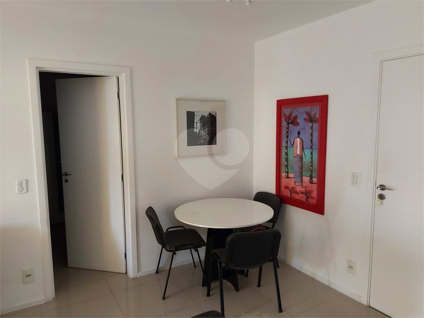 Apartamento à venda com 1 suíte em Jardim Leonor, São Paulo, SP