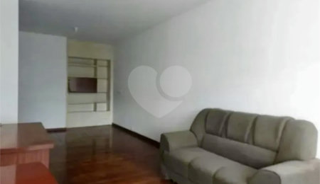 Apartamento à venda com 3 quartos, sendo 2 suítes,  em Maracanã, Rio de Janeiro, RJ
