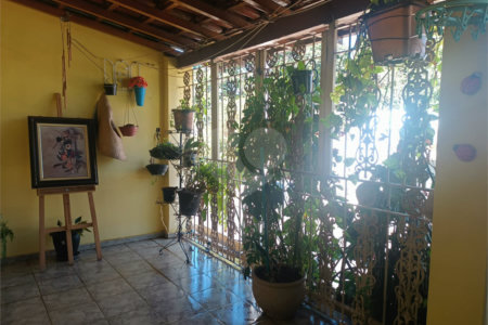 Linda casa em ótima localização!!