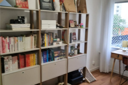 Apartamento à venda com 2 quartos em Moema, São Paulo, SP