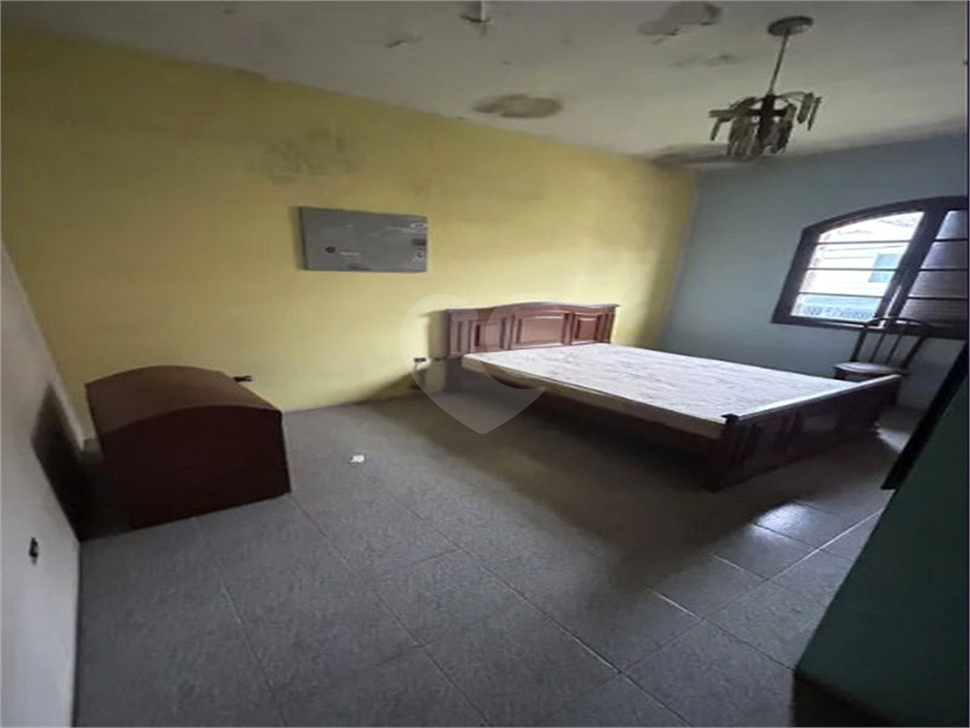 Casa à venda com 3 quartos, sendo 1 suíte, em São João Clímaco, São Paulo, SP