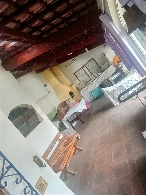 Casa à venda com 5 quartos, sendo 4 suítes, em Jardim Armênia, Mogi das Cruzes, SP