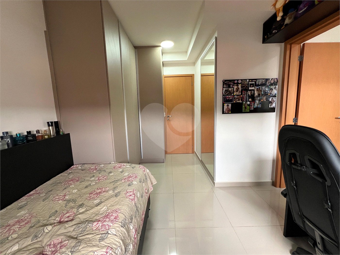 Apartamento à venda com 2 suítes em Atibaia Jardim, Atibaia, SP
